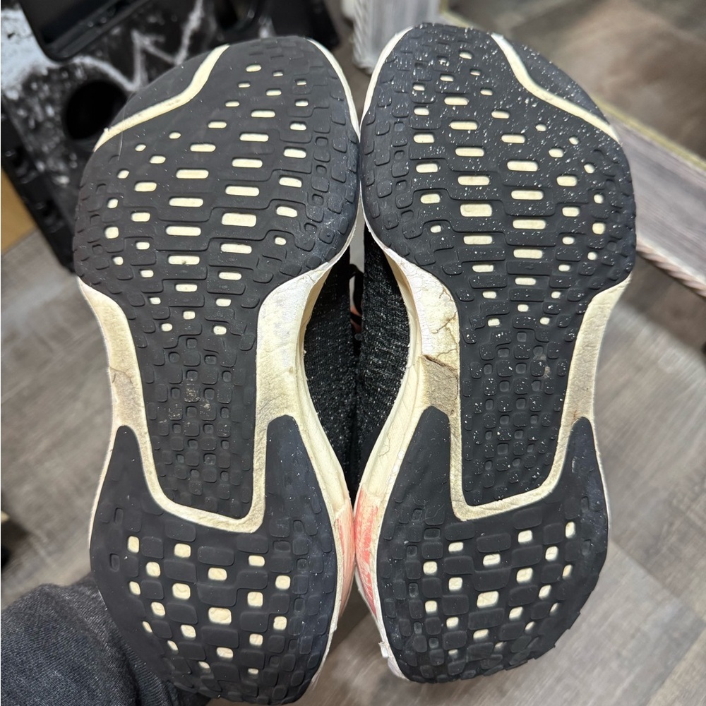 Nike ZoomX‎ Invincible Run Flyknit 3 road running shoe - Picture 4 of 8